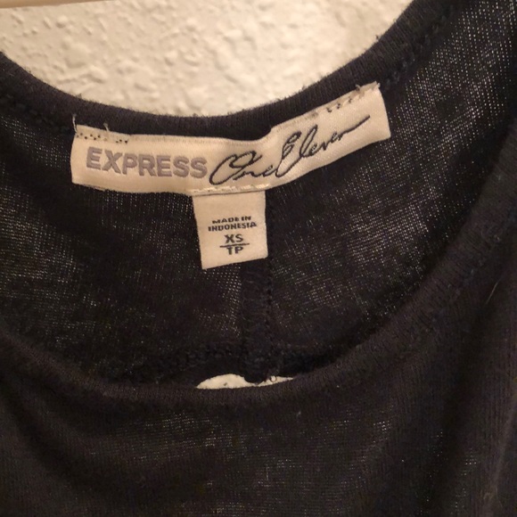 Express Workout Tank Too - Picture 2 of 3